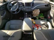 ✅ 2014 Chevrolet Impala LT • VIN: 2G1125S35E9205354 • Лот: 80636124. Опубликован ранее на Copart с пробегом 117 316 миль. Бесплатный доступ к архиву аукционных продаж из США и подробный отчёт об истории автомобиля на DreamBid. Изображение 8.