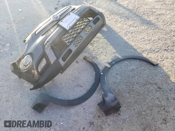 ✅ 2016 FIAT 500X Trekking Plus • VIN: ZFBCFYET2GP386504 • Lot: 82576594. Listed on Copart with 183,959 mi. Free auction sales archive from the USA and detailed vehicle history report at DreamBid. Image 13.