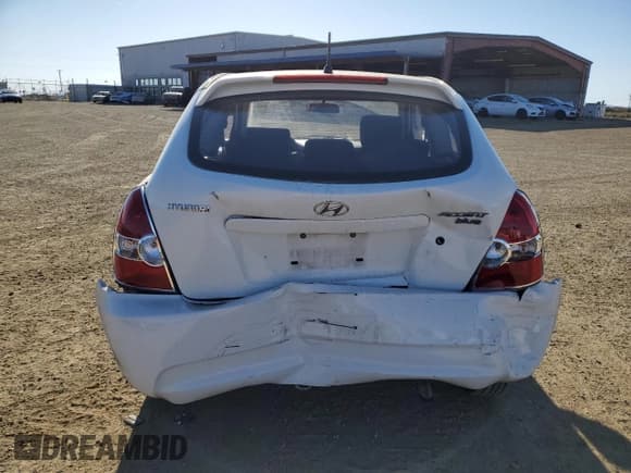 ✅ 2010 Hyundai Accent GS • VIN: KMHCM3AC4AU172405 • Лот: 42857345. Опубликован ранее на Copart с пробегом 108 081 миль. Бесплатный доступ к архиву аукционных продаж из США и подробный отчёт об истории автомобиля на DreamBid. Изображение 6.