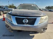✅ 2015 Nissan Pathfinder S • VIN: 5N1AR2MMXFC651206 • Lot: 86857945. Wystawiony na Copart z przebiegiem 161 911 mil. Bezpłatny archiwum sprzedaży aukcyjnych z USA i szczegółowy raport historii pojazdu na DreamBid. Zdjęcie 5.