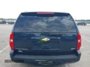 ✅ 2008 Chevrolet Suburban LTZ • VIN: 3GNFK16388G176479 • Lot: 42707009. Wystawiony na IAAI z przebiegiem 236 064 mil. Bezpłatny archiwum sprzedaży aukcyjnych z USA i szczegółowy raport historii pojazdu na DreamBid. Zdjęcie 16.