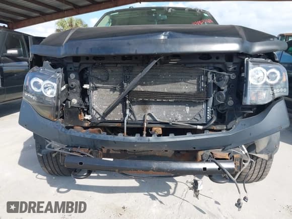 ✅ 2013 Ford Expedition Max Limited • VIN: 1FMJK2A50DEF23012 • Lot: 43803168. Wystawiony na IAAI z przebiegiem 158 362 mil. Bezpłatny archiwum sprzedaży aukcyjnych z USA i szczegółowy raport historii pojazdu na DreamBid. Zdjęcie 6.