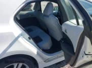 ✅ 2020 Toyota Corolla SE • VIN: JTND4RBE8L3104740 • Лот: 43296556. Опубликован ранее на IAAI с пробегом 8 615 миль. Бесплатный доступ к архиву аукционных продаж из США и подробный отчёт об истории автомобиля на DreamBid. Изображение 8.