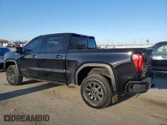 ✅ 2025 GMC Sierra 1500 AT4X • VIN: 3GTUUFE85SG126781 • Лот: 42742695. Опубликован ранее на Copart с пробегом 2 365 миль. Бесплатный доступ к архиву аукционных продаж из США и подробный отчёт об истории автомобиля на DreamBid. Изображение 2.