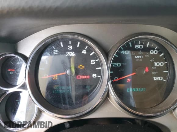 ✅ 2012 Chevrolet Silverado 1500 LT • VIN: 1GCRCSEA8CZ103422 • Lot: 42871025. Listed on Copart with 132,259 mi. Free auction sales archive from the USA and detailed vehicle history report at DreamBid. Image 9.