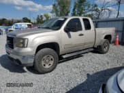 ✅ 2007 GMC Sierra 2500HD SLE1 • VIN: 1GTHK29K87E546264 • Лот: 50821075. Опубликован ранее на Copart с пробегом 200 002 миль. Бесплатный доступ к архиву аукционных продаж из США и подробный отчёт об истории автомобиля на DreamBid. Изображение 1.
