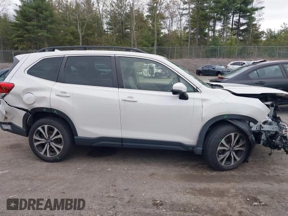 ✅ 2023 Subaru Forester Limited • VIN: JF2SKAPC6PH402904 • Лот: 42201862. Опубликован ранее на IAAI с пробегом 34 772 миль. Бесплатный доступ к архиву аукционных продаж из США и подробный отчёт об истории автомобиля на DreamBid. Изображение 14.