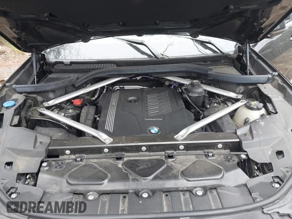 ✅ 2021 BMW X5 xDrive40i • VIN: 5UXCR6C0XM9F35177 • Lot: 41792661. Wystawiony na IAAI z przebiegiem 87 547 mil. Bezpłatny archiwum sprzedaży aukcyjnych z USA i szczegółowy raport historii pojazdu na DreamBid. Zdjęcie 10.