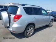 ✅ 2007 Toyota RAV4 Limited • VIN: JTMBK31V976015473 • Lot: 42431519. Listed on IAAI with 133,117 mi. Free auction sales archive from the USA and detailed vehicle history report at DreamBid. Image 4.
