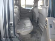 ✅ 2005 Nissan Frontier SE • VIN: 1N6AD07UX5C436648 • Lot: 41936612. Wystawiony na IAAI z przebiegiem 306 781 mil. Bezpłatny archiwum sprzedaży aukcyjnych z USA i szczegółowy raport historii pojazdu na DreamBid. Zdjęcie 8.