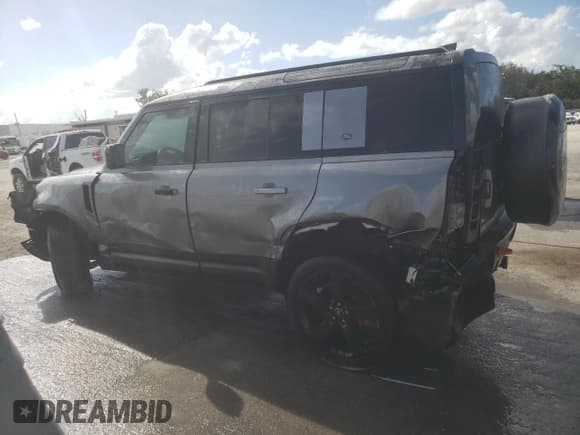 ✅ 2023 Land Rover Defender X • VIN: SALEXEEU6P2136280 • Lot: 77014604. Listed on Copart with 27,736 mi. Free auction sales archive from the USA and detailed vehicle history report at DreamBid. Image 2.