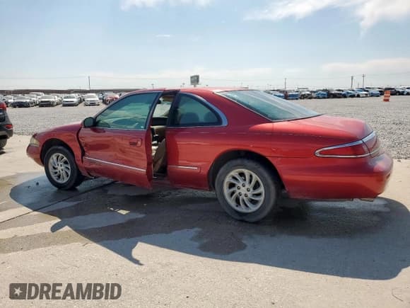 ✅ 1997 Lincoln Mark VIII • VIN: 1LNLM91V7VY638752 • Lot: 53286455. Listed on Copart with 126,803 mi. Free auction sales archive from the USA and detailed vehicle history report at DreamBid. Image 2.