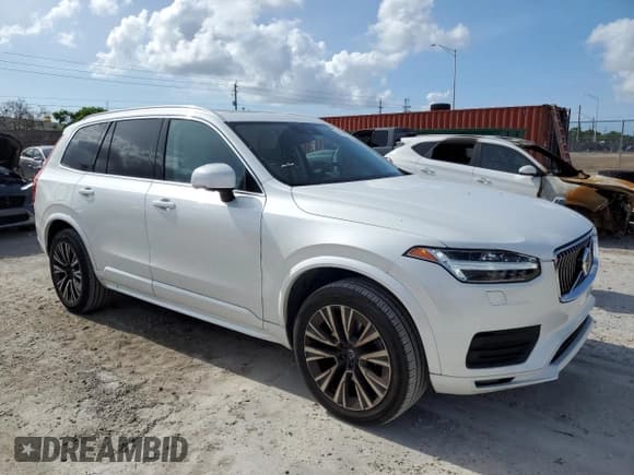 ✅ 2022 Volvo XC90 Momentum • VIN: YV4102CK0N1830876 • Lot: 58847835. Listed on Copart with 41,286 mi. Free auction sales archive from the USA and detailed vehicle history report at DreamBid. Image 4.
