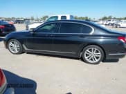 ✅ 2018 BMW 7 Series ALPINA B7 xDrive • VIN: WBA7F2C57JB238396 • Lot: 43658181. Wystawiony na IAAI z przebiegiem Nie podano. Bezpłatny archiwum sprzedaży aukcyjnych z USA i szczegółowy raport historii pojazdu na DreamBid. Zdjęcie 14.