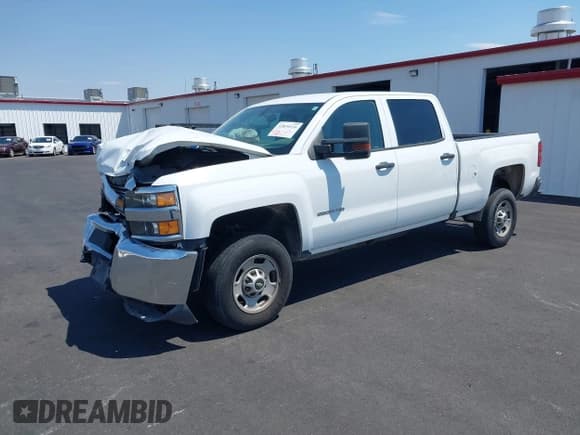 ✅ 2016 Chevrolet Silverado 2500HD Work Truck • VIN: 1GC1CUEG8GF267418 • Lot: 42839219. Listed on IAAI with 193,259 mi. Free auction sales archive from the USA and detailed vehicle history report at DreamBid. Image 2.