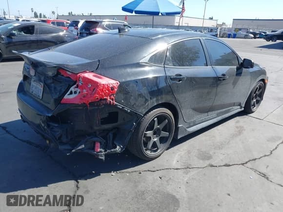 ✅ 2017 Honda Civic EX-T • VIN: 2HGFC1F34HH643033 • Лот: 43412614. Опубликован ранее на IAAI с пробегом 132 167 миль. Бесплатный доступ к архиву аукционных продаж из США и подробный отчёт об истории автомобиля на DreamBid. Изображение 4.