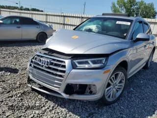 ✅ 2018 Audi Q5 Premium Plus • VIN: WA1BNAFY4J2205107 • Lot: 61254165. Wystawiony na Copart z przebiegiem 68 038 mil. Bezpłatny archiwum sprzedaży aukcyjnych z USA i szczegółowy raport historii pojazdu na DreamBid. Zdjęcie 1.
