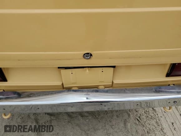 ✅ 1985 Volkswagen Vanagon GL • VIN: WV2ZB0254FH027708 • Лот: 78790714. Опубликован ранее на Copart с пробегом 251 460 миль. Бесплатный доступ к архиву аукционных продаж из США и подробный отчёт об истории автомобиля на DreamBid. Изображение 12.