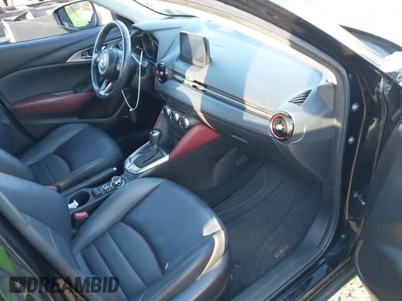 ✅ 2018 Mazda CX-3 Touring • VIN: JM1DKFC71J0332618 • Lot: 43587481. Listed on IAAI with 48,473 mi. Free auction sales archive from the USA and detailed vehicle history report at DreamBid. Image 5.