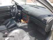 ✅ 2002 Volkswagen Passat GLX • VIN: WVWTH63B52P177417 • Лот: 42431837. Опубликован ранее на IAAI с пробегом 239 788 миль. Бесплатный доступ к архиву аукционных продаж из США и подробный отчёт об истории автомобиля на DreamBid. Изображение 5.