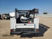 ✅ 2020 Chevrolet Silverado 2500HD • VIN: 1GB5WLE74LF286534 • Lot: 71199324. Wystawiony na Copart z przebiegiem 87 804 mil. Bezpłatny archiwum sprzedaży aukcyjnych z USA i szczegółowy raport historii pojazdu na DreamBid. Zdjęcie 6.