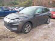 ✅ 2020 Ford Escape SE • VIN: 1FMCU9G62LUA04558 • Lot: 43637722. Listed on IAAI with 122,879 mi. Free auction sales archive from the USA and detailed vehicle history report at DreamBid. Image 17.