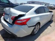 ✅ 2017 Nissan Altima SR • VIN: 1N4AL3AP6HC476262 • Lot: 42906388. Wystawiony na IAAI z przebiegiem 192 349 mil. Bezpłatny archiwum sprzedaży aukcyjnych z USA i szczegółowy raport historii pojazdu na DreamBid. Zdjęcie 4.