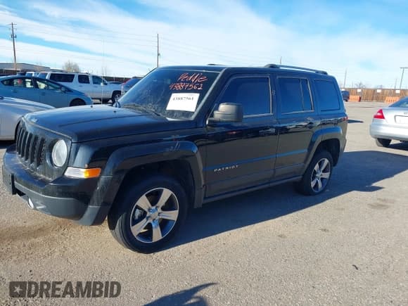✅ 2016 Jeep Patriot High Altitude • VIN: 1C4NJRFB8GD522782 • Lot: 43887561. Listed on IAAI with 109,374 mi. Free auction sales archive from the USA and detailed vehicle history report at DreamBid. Image 14.