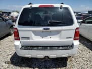 ✅ 2008 Ford Escape XLT • VIN: 1FMCU93148KB47296 • Лот: 58793065. Опубликован ранее на Copart с пробегом 116 218 миль. Бесплатный доступ к архиву аукционных продаж из США и подробный отчёт об истории автомобиля на DreamBid. Изображение 6.