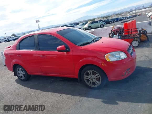 ✅ 2011 Chevrolet Aveo 2LT • VIN: KL1TG5DE2BB134437 • Lot: 41605283. Wystawiony na IAAI z przebiegiem 107 673 mil. Bezpłatny archiwum sprzedaży aukcyjnych z USA i szczegółowy raport historii pojazdu na DreamBid. Zdjęcie 13.
