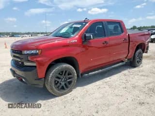 ✅ 2022 Chevrolet Silverado 1500 LT Trail Boss • VIN: 1GCPYFEL8NZ228411 • Lot: 65754615. Wystawiony na Copart z przebiegiem 52 380 mil. Bezpłatny archiwum sprzedaży aukcyjnych z USA i szczegółowy raport historii pojazdu na DreamBid. Zdjęcie 1.
