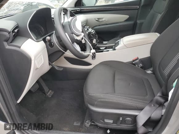 ✅ 2024 Hyundai Tucson SEL • VIN: 5NMJBCDE5RH342935 • Lot: 52874745. Wystawiony na Copart z przebiegiem 48 009 mil. Bezpłatny archiwum sprzedaży aukcyjnych z USA i szczegółowy raport historii pojazdu na DreamBid. Zdjęcie 7.