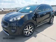 ✅ 2017 Kia Sportage SX Turbo • VIN: KNDPR3A69H7165167 • Lot: 43033220. Wystawiony na IAAI z przebiegiem 108 549 mil. Bezpłatny archiwum sprzedaży aukcyjnych z USA i szczegółowy raport historii pojazdu na DreamBid. Zdjęcie 2.
