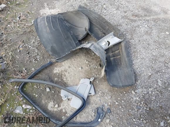 ✅ 2024 Chevrolet Equinox LS • VIN: 3GNAXHEG2RL232675 • Лот: 43349473. Опубликован ранее на IAAI с пробегом 6 390 миль. Бесплатный доступ к архиву аукционных продаж из США и подробный отчёт об истории автомобиля на DreamBid. Изображение 12.