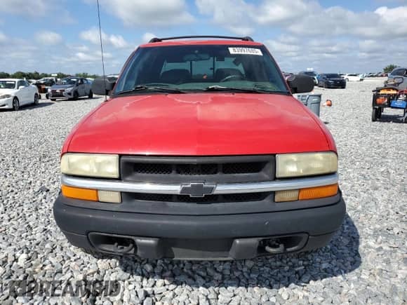 2002 Chevrolet S-10 LS с VIN 1GCDT13W62K213315, выставлен на аукционе Copart как лот 83997685 с пробегом 215 253 миль миль и Списание • Salvage title. История ставок и продаж доступна на DreamBid. Изображение 5.