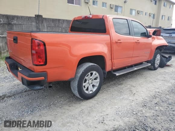 ✅ 2021 Chevrolet Colorado 2WD LT • VIN: 1GCGSCEA1M1137380 • Лот: 71958934. Опубликован ранее на Copart с пробегом 53 894 миль. Бесплатный доступ к архиву аукционных продаж из США и подробный отчёт об истории автомобиля на DreamBid. Изображение 3.