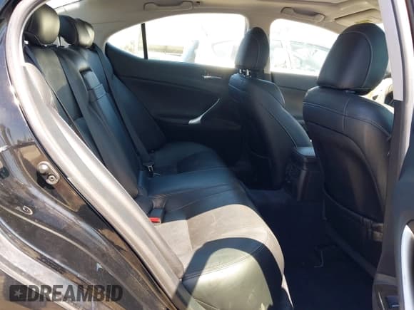 ✅ 2010 Lexus IS 250 • VIN: JTHBF5C21A5119406 • Лот: 42848158. Опубликован ранее на IAAI с пробегом 132 684 миль. Бесплатный доступ к архиву аукционных продаж из США и подробный отчёт об истории автомобиля на DreamBid. Изображение 8.