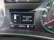 2018 Chevrolet Equinox LS с VIN 2GNAXREV7J6320182, выставлен на аукционе IAAI как лот 43262040 с пробегом 132 619 миль миль и . История ставок и продаж доступна на DreamBid. Изображение 15.