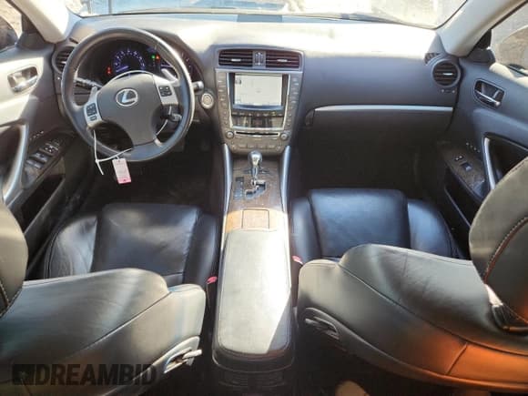 ✅ 2012 Lexus IS 250 C • VIN: JTHFF2C20C2525746 • Lot: 86971375. Listed on Copart with 236,855 mi. Free auction sales archive from the USA and detailed vehicle history report at DreamBid. Image 8.
