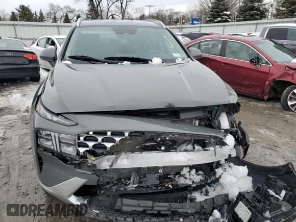 ✅ 2022 Hyundai Santa Fe SEL • VIN: 5NMS2DAJXNH426139 • Лот: 42425723. Опубликован ранее на Copart с пробегом 6 826 миль. Бесплатный доступ к архиву аукционных продаж из США и подробный отчёт об истории автомобиля на DreamBid. Изображение 5.