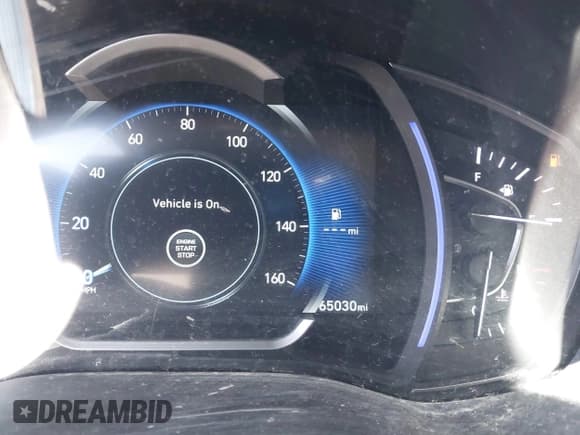 ✅ 2020 Hyundai Santa Fe Limited • VIN: 5NMS5CAA0LH208063 • Лот: 42131296. Опубликован ранее на IAAI с пробегом 65 030 миль. Бесплатный доступ к архиву аукционных продаж из США и подробный отчёт об истории автомобиля на DreamBid. Изображение 15.