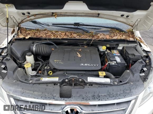 ✅ 2011 Volkswagen Routan SE • VIN: 2V4RW3DG8BR668268 • Lot: 57986125. Listed on Copart with 81,291 mi. Free auction sales archive from the USA and detailed vehicle history report at DreamBid. Image 12.