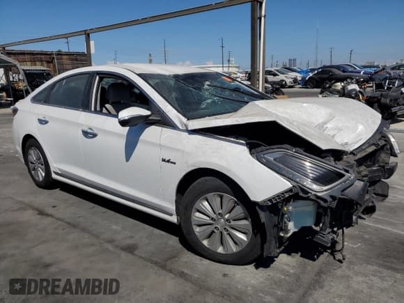 ✅ 2017 Hyundai Sonata SE • VIN: KMHE24L35HA063254 • Лот: 80963165. Опубликован ранее на Copart с пробегом Не указан. Бесплатный доступ к архиву аукционных продаж из США и подробный отчёт об истории автомобиля на DreamBid. Изображение 4.