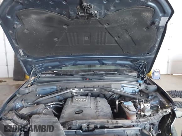 ✅ 2016 Audi Q5 Premium Plus • VIN: WA1L2AFP7GA136934 • Lot: 41833639. Wystawiony na IAAI z przebiegiem 87 278 mil. Bezpłatny archiwum sprzedaży aukcyjnych z USA i szczegółowy raport historii pojazdu na DreamBid. Zdjęcie 10.