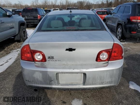 ✅ 2010 Chevrolet Malibu 1LT • VIN: 1G1ZC5EB4A4134437 • Lot: 38661934. Listed on Copart with 187,989 mi. Free auction sales archive from the USA and detailed vehicle history report at DreamBid. Image 6.