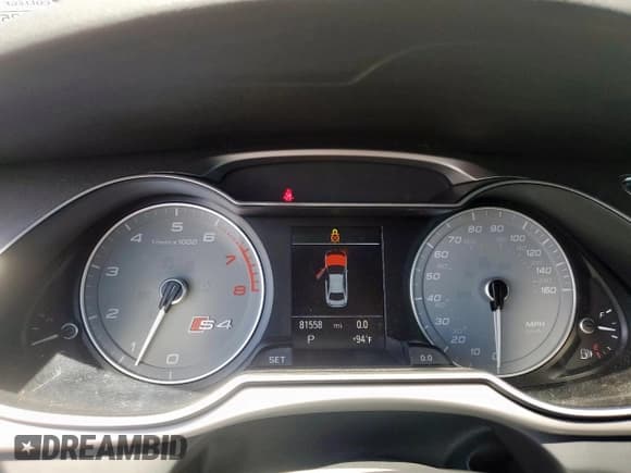 ✅ 2015 Audi S4 Premium Plus • VIN: WAUBGAFLXFA019781 • Lot: 71995725. Wystawiony na Copart z przebiegiem 81 558 mil. Bezpłatny archiwum sprzedaży aukcyjnych z USA i szczegółowy raport historii pojazdu na DreamBid. Zdjęcie 9.