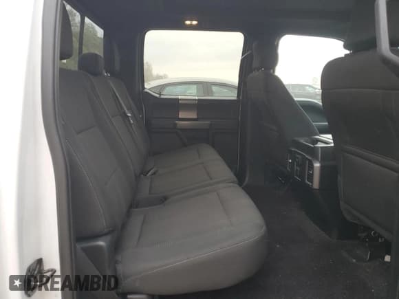 ✅ 2016 Ford F-150 Lariat • VIN: 1FTFW1EG6GKD14528 • Lot: 91200435. Wystawiony na Copart z przebiegiem 174 299 mil. Bezpłatny archiwum sprzedaży aukcyjnych z USA i szczegółowy raport historii pojazdu na DreamBid. Zdjęcie 10.