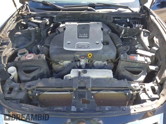 ✅ 2015 Infiniti Q70 • VIN: JN1BY1PP5FM601161 • Лот: 43906765. Опубликован ранее на IAAI с пробегом 111 520 миль. Бесплатный доступ к архиву аукционных продаж из США и подробный отчёт об истории автомобиля на DreamBid. Изображение 10.