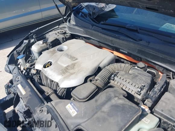 ✅ 2012 Hyundai Sonata Hybrid • VIN: KMHEC4A41CA040183 • Lot: 41575010. Listed on IAAI with 177,542 mi. Free auction sales archive from the USA and detailed vehicle history report at DreamBid. Image 10.