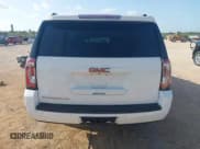 ✅ 2015 GMC Yukon XL SLE • VIN: 1GKS1GKC6FR646531 • Lot: 42555181. Wystawiony na IAAI z przebiegiem 164 811 mil. Bezpłatny archiwum sprzedaży aukcyjnych z USA i szczegółowy raport historii pojazdu na DreamBid. Zdjęcie 16.